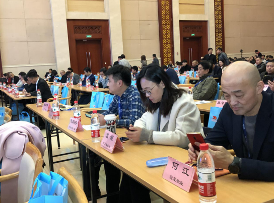 中國(guó)建博會(huì)（上海）攜手北京住宅房地產(chǎn)商會(huì)共謀整裝發(fā)展新賽道