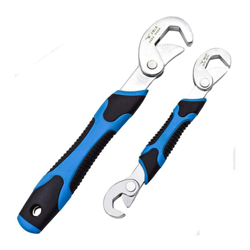 萬用扳手.png